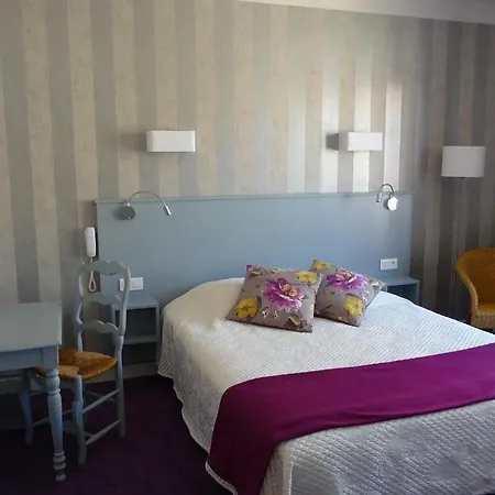 Le Saphir Hotel