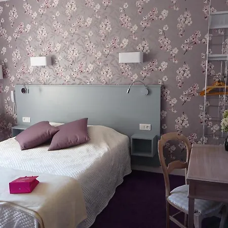 Le Saphir Hotel 2*