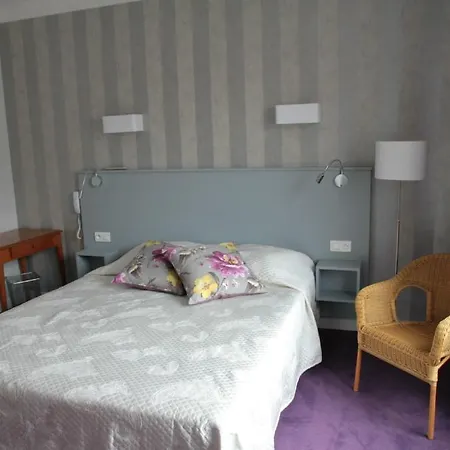 Le Saphir 2* بياريتز